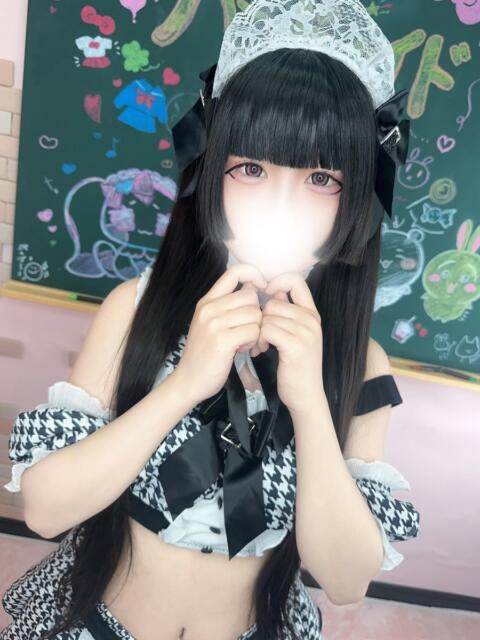 めろ 新宿ハンドメイド（手コキ・オナクラ）