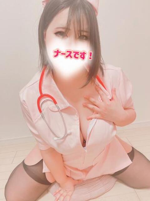 える▲超巨パイLカップ18歳 ナースです!（ファッションヘルス）