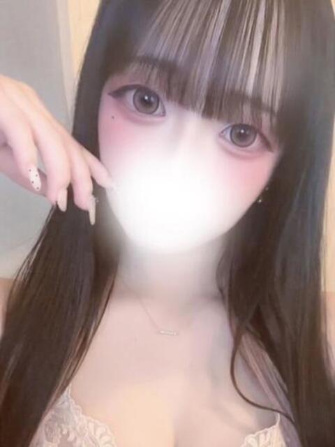 ももな ふぁーすと・きす（キス専門店舗型ヘルス）