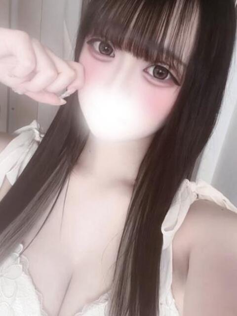 ももな ふぁーすと・きす（キス専門店舗型ヘルス）