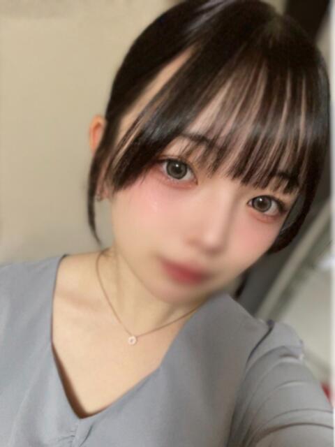ともちん とある風俗店♡やりすぎさーくる新宿大久保店♡で色んな無料オプションしてみました（デリヘル）