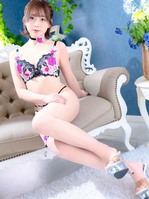 もな 東京リップ 池袋店（美女・美少女専門ホテヘル ＆デリバリーヘルス）