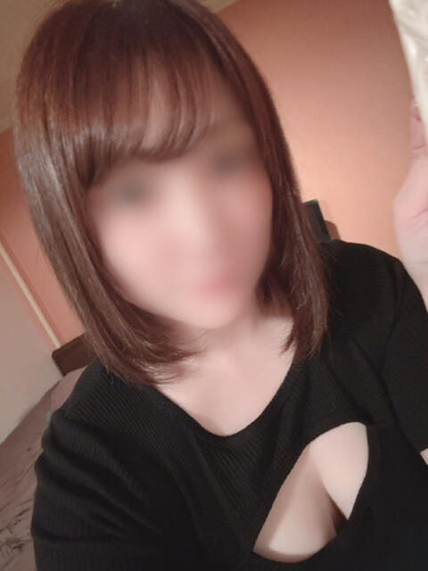 ういか 吉野ケ里人妻デリヘル 「デリ夫人」(デリヘル)