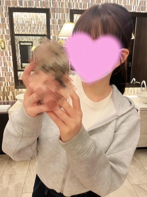 日向もも 下半分はひみつのエステ（【非風俗】メンズエステ）