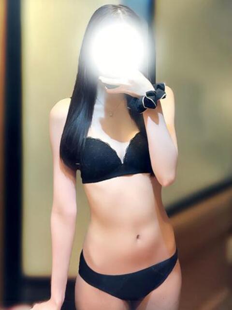 アキナ【超敏感ちっぱい♡Mっ娘】 CLUB CHELSEA(クラブ チェルシー)福井(デリヘル)
