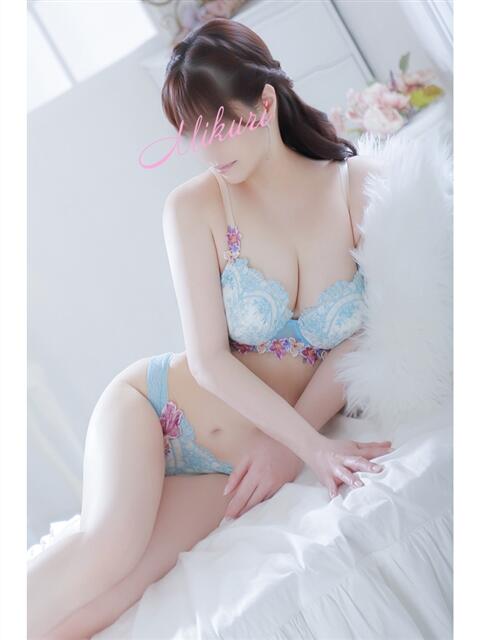 未来莉(みくり) 人妻城 横浜本店（人妻路上待ち合わせデリヘル）