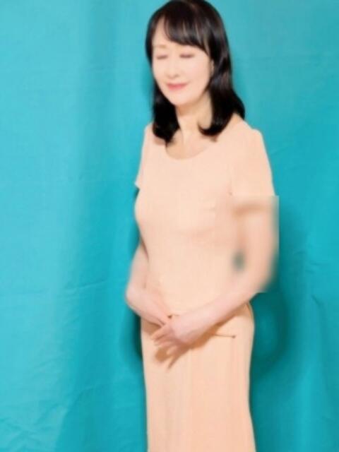 中森 カーネーション(鶯谷)（人妻・熟女デリヘル）