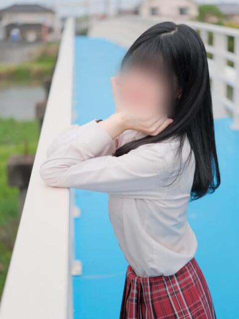 天音ねね【業界未経験】 素人専門キラキラ学園（学園系デリヘル）