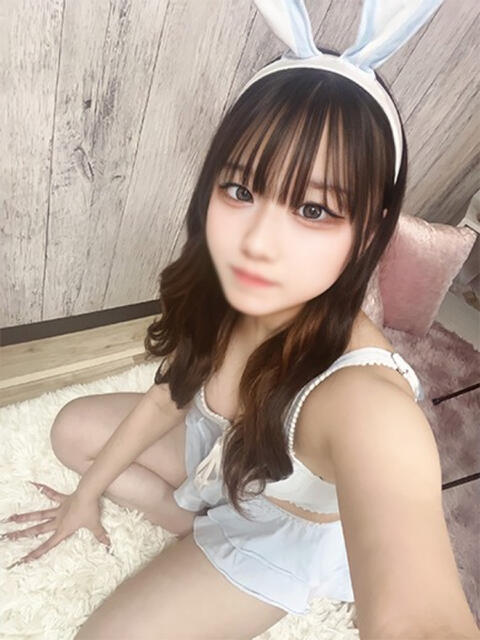 白濱あいな Finemotion（ホテヘル）
