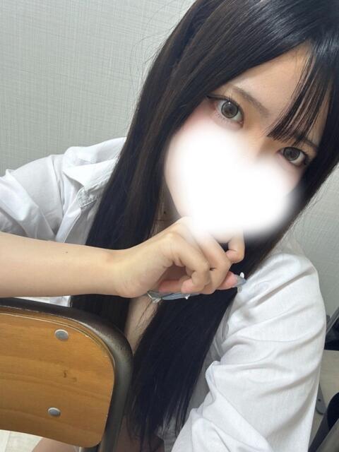 まどち まだ舐めたくて学園渋谷校〜舐めたくてグループ〜（デリヘル）