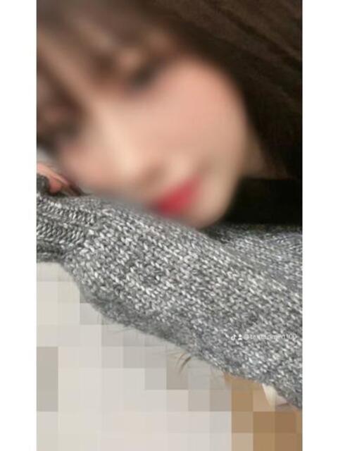 18歳☆レオナ チュパチャップス（デリヘル）