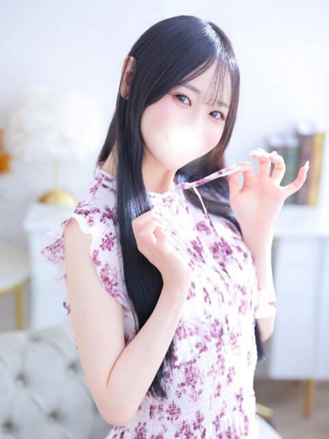 ゆい★キス中毒！発育途中の原石 Chloe錦糸町店 S級素人清楚系デリヘル（デリヘル）
