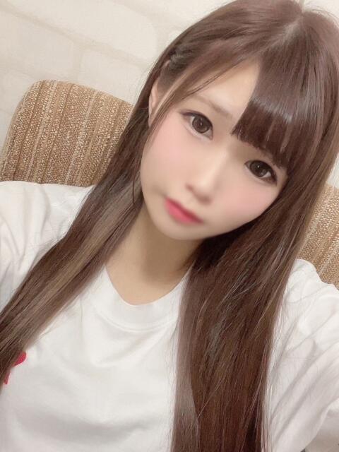 らな とある風俗店♡やりすぎさーくる新宿大久保店♡で色んな無料オプションしてみました（デリヘル）