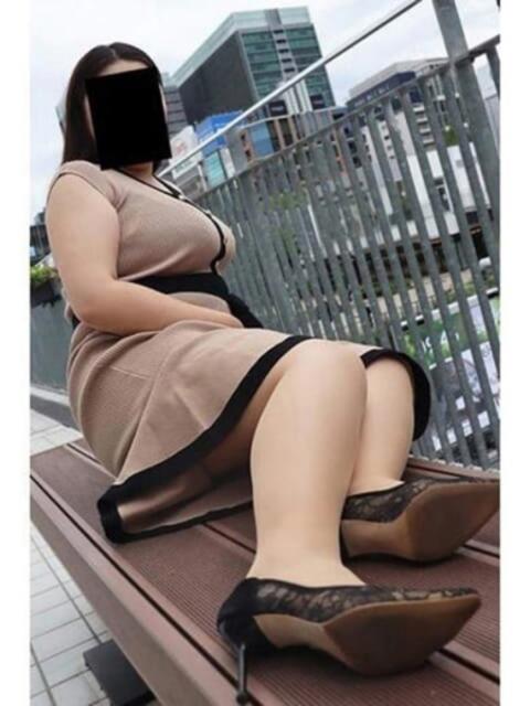 さや 逢って30秒で即尺(人妻・熟女待ち合わせデリヘル)