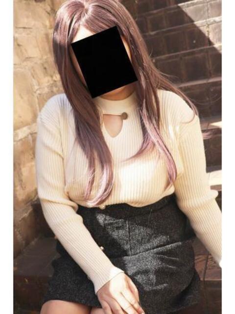 むつき 逢って30秒で即尺（人妻・熟女待ち合わせデリヘル）