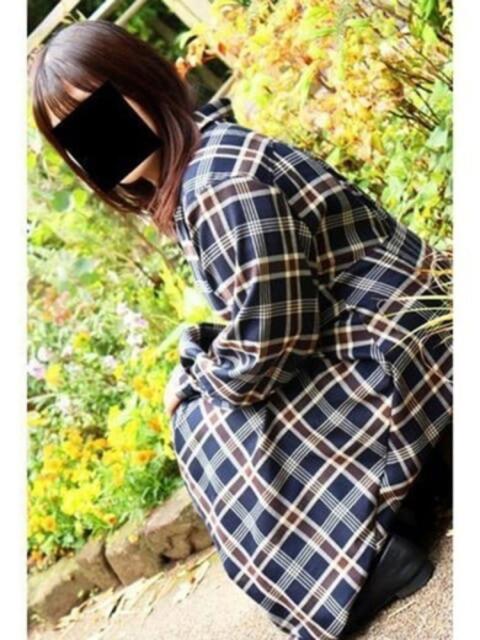 なぎ 逢って30秒で即尺（人妻・熟女待ち合わせデリヘル）