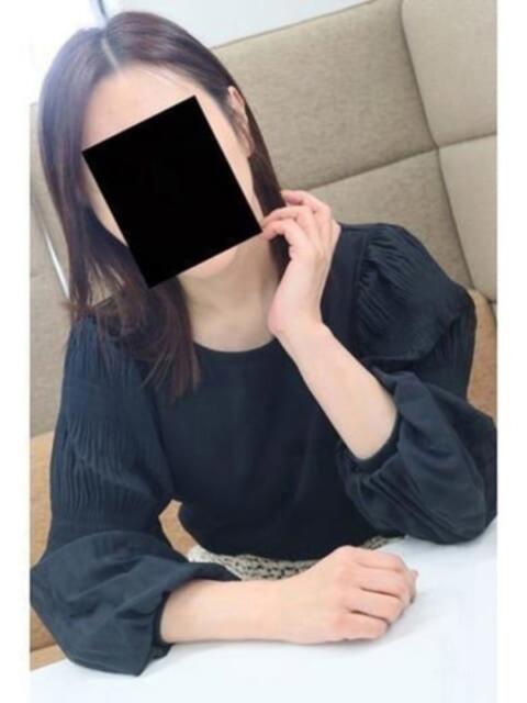 まほ 逢って30秒で即尺(人妻・熟女待ち合わせデリヘル)