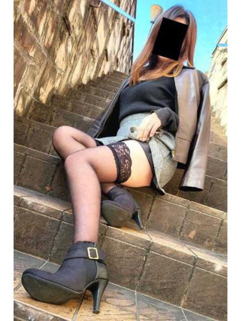みこと 逢って30秒で即尺（人妻・熟女待ち合わせデリヘル）