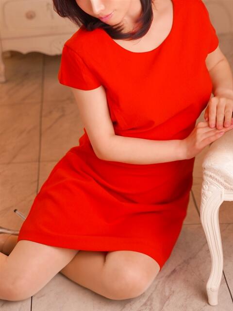 野波 真帆 熟女・人妻マダム宮殿(デリヘル)