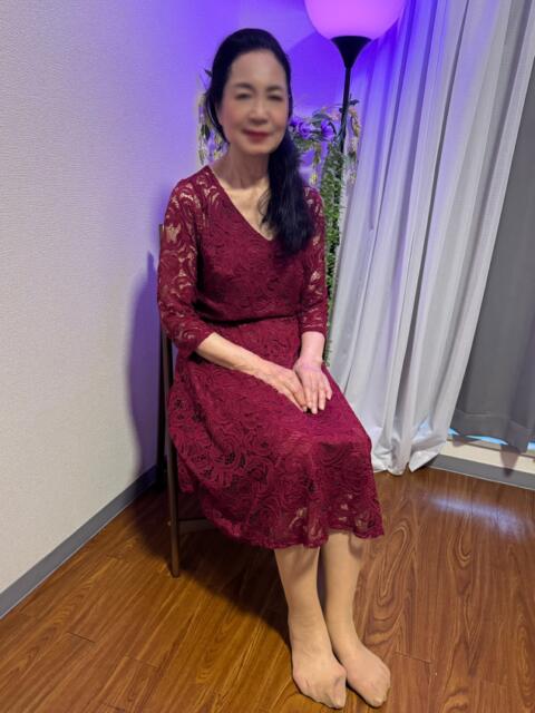 西山時子 しゅうかつ倶楽部（人妻・熟女デリヘル）