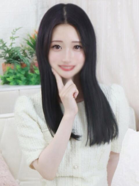 まり 高級オナクラ　ひよこクラブ（オナクラ・手コキ）