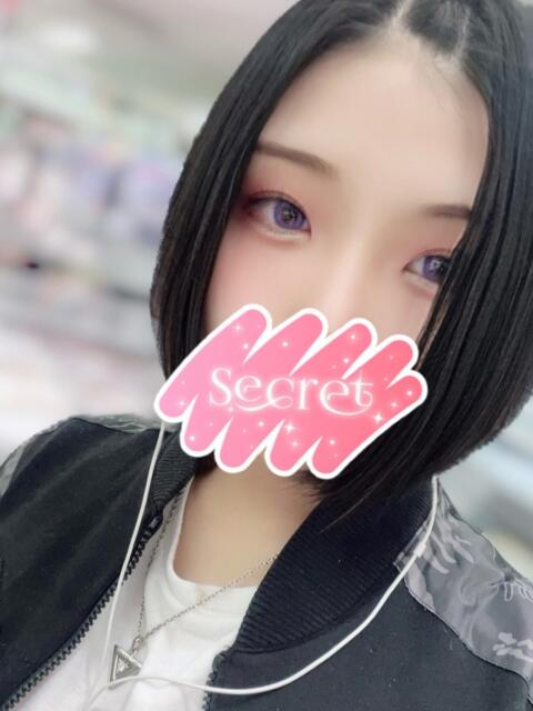 れん アイドルリーグ（セクキャバ）