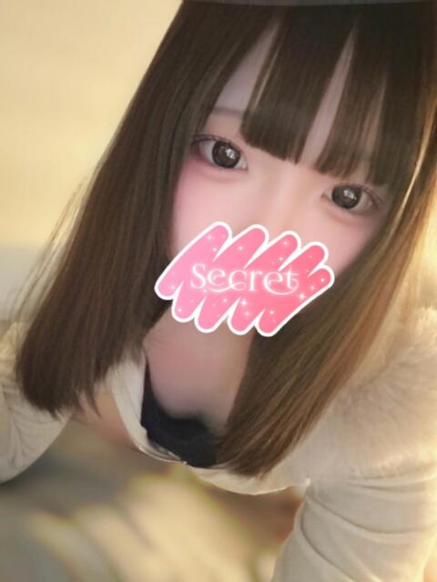 なつ アイドルリーグ（セクキャバ）