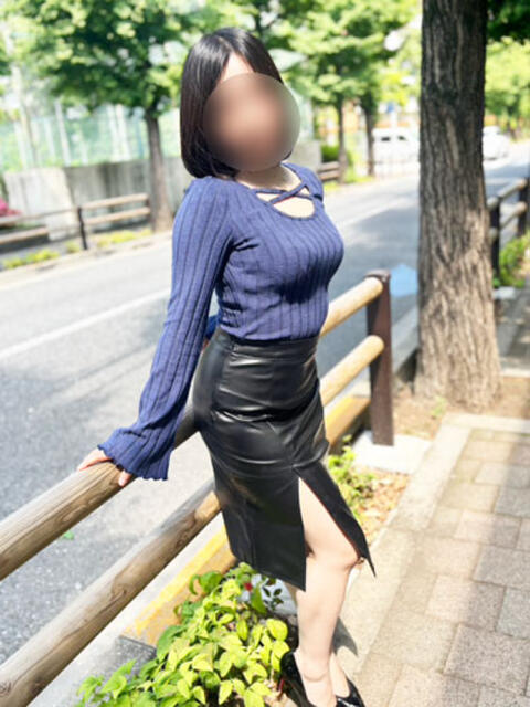 ゆりあ かりんと大久保・新大久保（オナクラ）