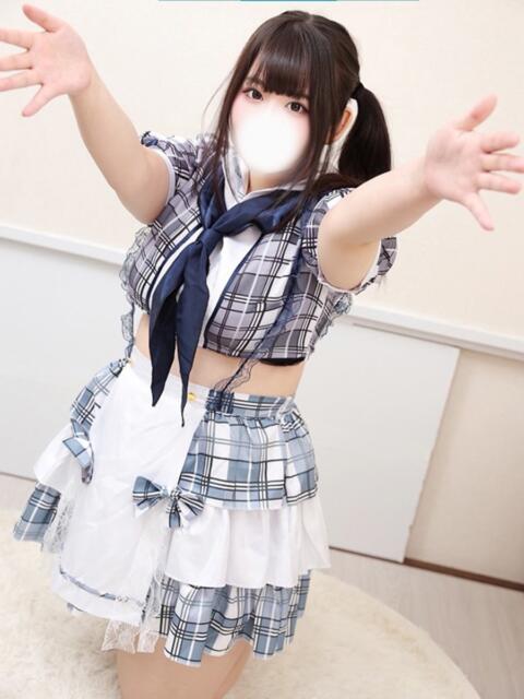 なつアイドル×パイパン×母乳 ぽちゃぱい（ぽっちゃりデリヘル）