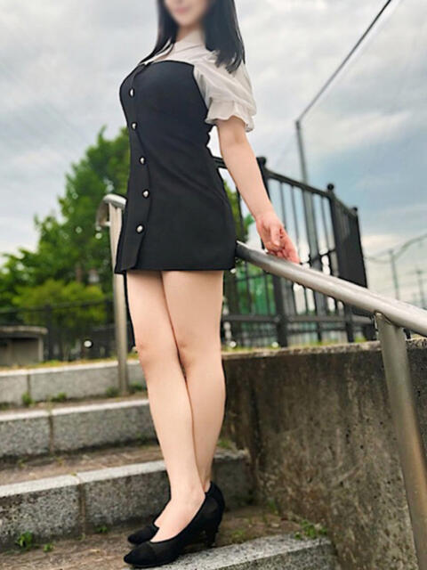 水樹-みずき- ただ離婚してないだけ（人妻デリヘル）