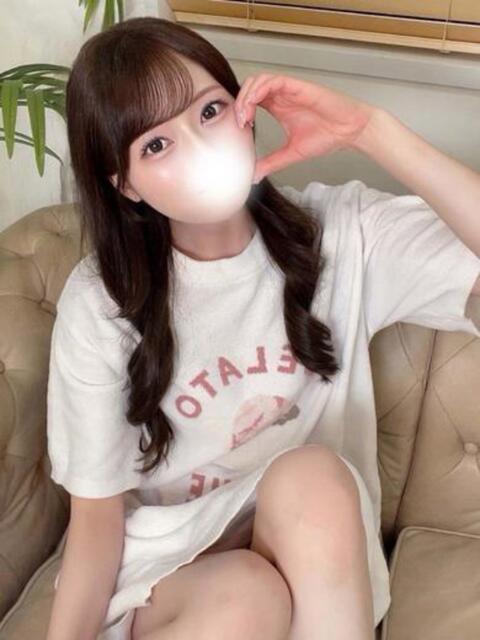 ひとみ かわいい素人女子TOP100(地方出身者編)(デリヘル)