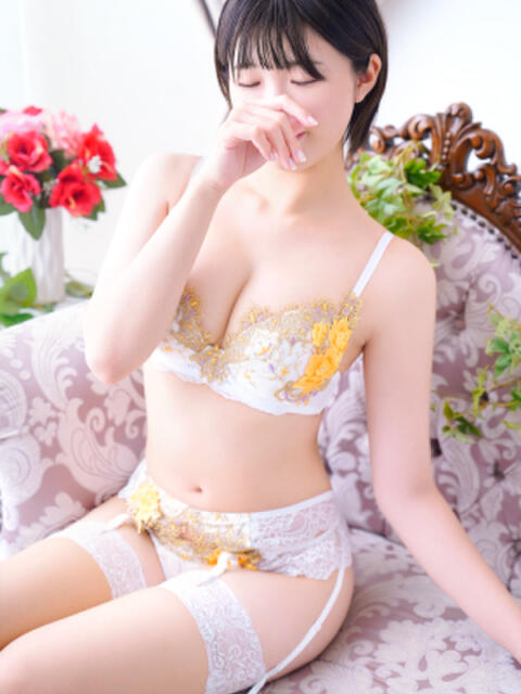 千尋／ちひろ 大宮人妻セレブリティ（ユメオト）（人妻デリヘル）