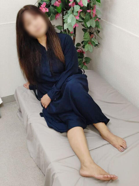 ひな かわいい熟女&おいしい人妻 五反田・品川店(熟女デリヘル)