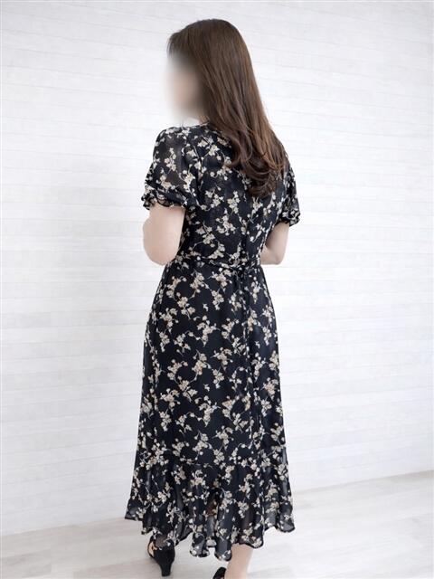 ねね ギン妻パラダイス 堺東店（人妻デリヘル）