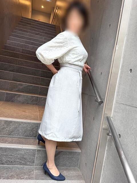 みさき 池袋おかあさん（待ち合わせ型ヘルス）