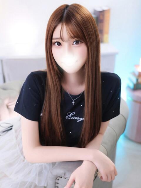 みらん★高身長キス魔のF乳JD Chloe錦糸町店 S級素人清楚系デリヘル（デリヘル）