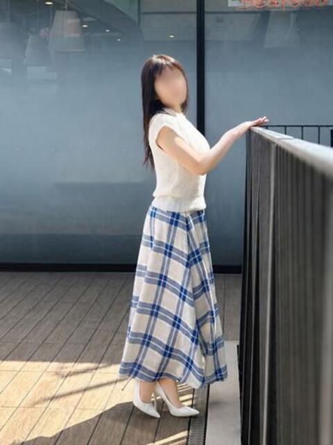 神崎 みずき こあくまな熟女たち 上野・御徒町店 (KOAKUMAグループ)(人妻・熟女デリヘル)
