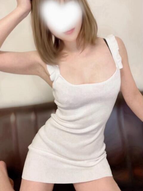 ななこ おとな女子（【非風俗】メンズエステ）