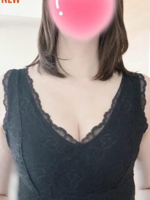 すみれ おとな女子（【非風俗】メンズエステ）
