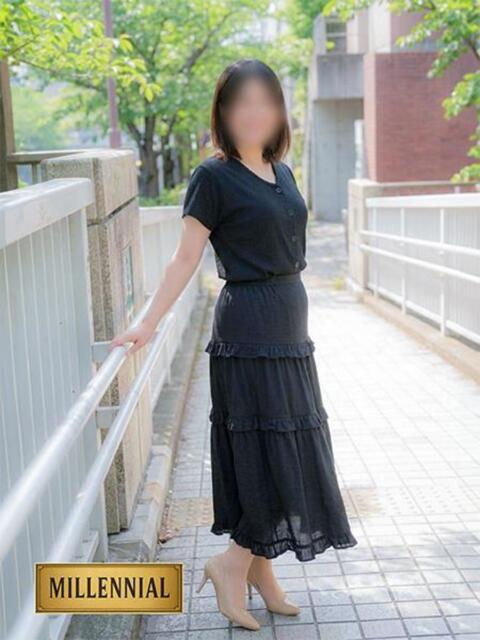 るな 横浜おかあさん（熟女デリヘル）