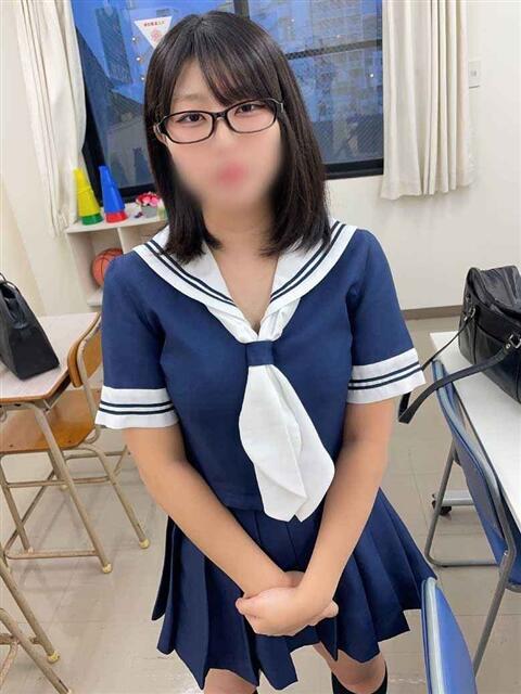 れい Lesson.1沖縄校（風俗エステ）