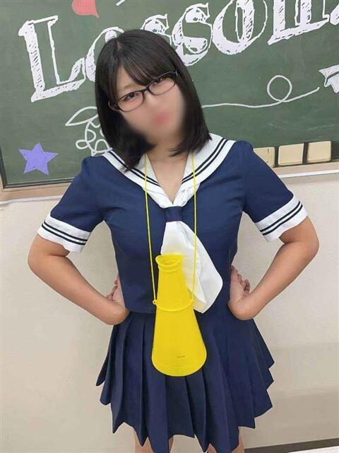 れい Lesson.1沖縄校（風俗エステ）