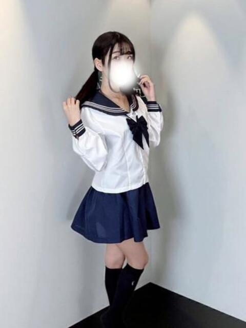細み巨乳エロ美女つきみちゃん ロイヤル　アテンダー（デリヘル）