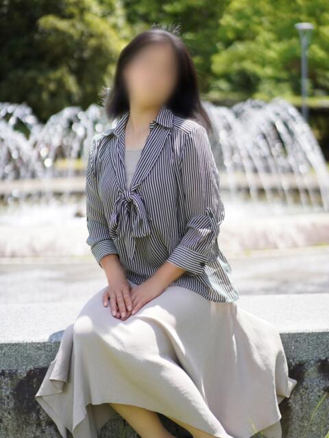 ゆみ [優良人妻店]セレブスタイル（山口～防府～萩）（人妻デリヘル）