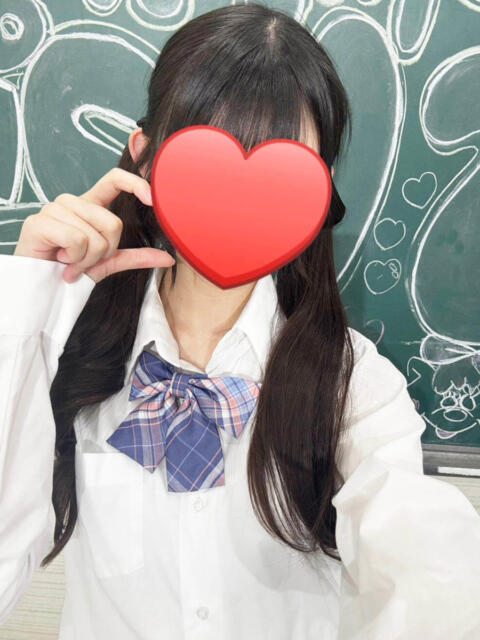 みるちゃん 新橋JKプレイ（派遣型オナクラ）