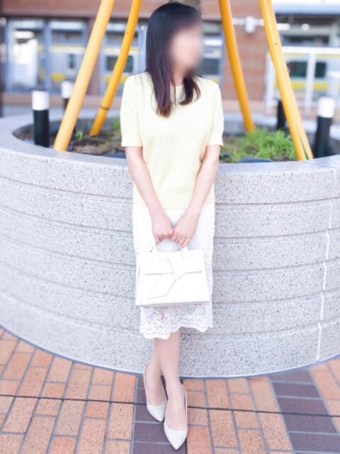 りお 完熟ばなな 上野店（待ち合わせ熟女デリヘル）