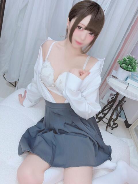 ちむ E+アイドルスクール新宿・歌舞伎町店(デリヘル)
