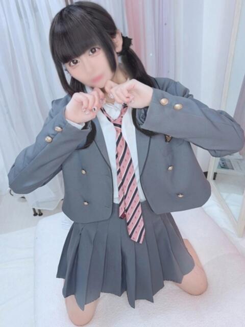 るの E+アイドルスクール新宿・歌舞伎町店（デリヘル）