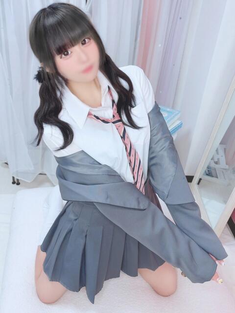 るの E+アイドルスクール新宿・歌舞伎町店（デリヘル）
