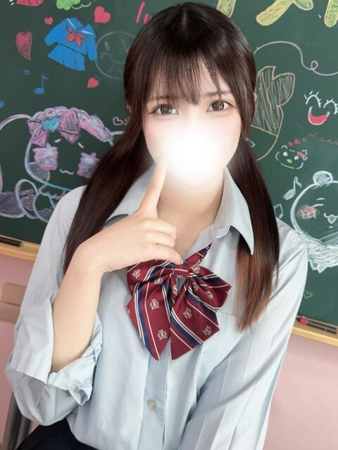 らる 新宿ハンドメイド(手コキ・オナクラ)